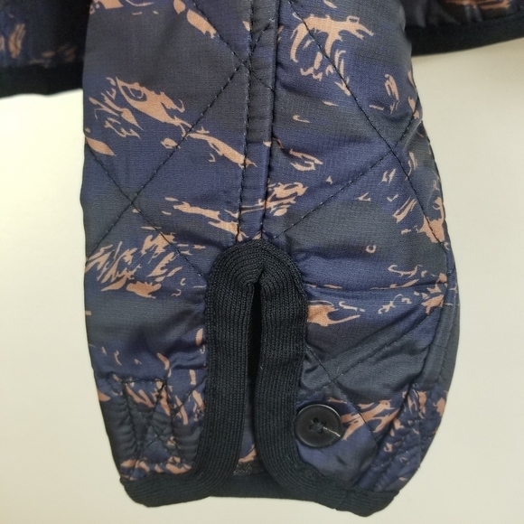 HUDSON LOS ANGELES Reversible Black/Brown Quilted Barn Jacket - Picture 7 of 12